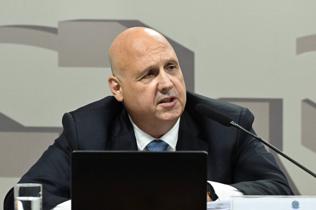 CVM pede à Fazenda ampliação na supervisão de fundos - 27/05/2026 - Economia