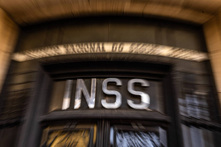 Fraude INSS teve áudio fake e erro de digitação; relembre - 27/05/2026 - Economia
