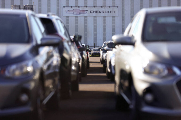 TCU aciona Receita por irregularidade em incentivo a autos - 27/05/2026 - Economia